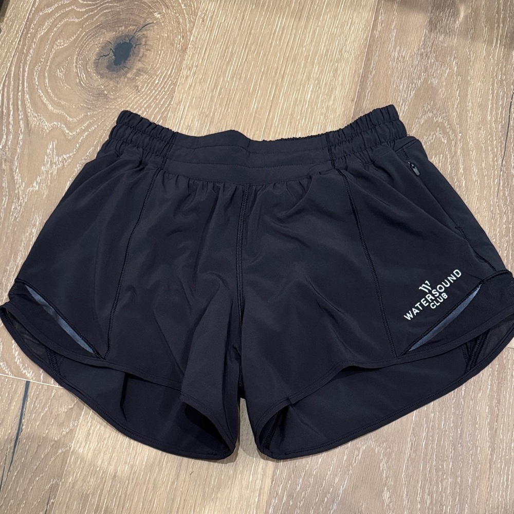 Lululemon Athletica Black Athletic Shorts with Elastic Waistband